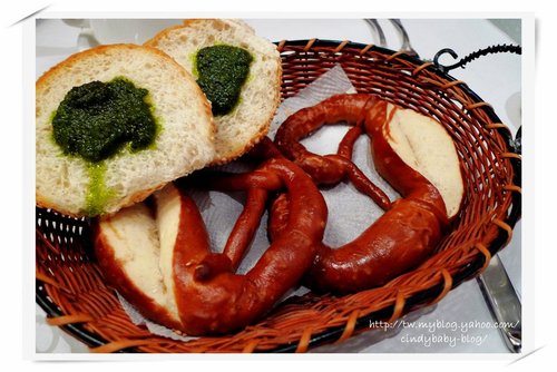 [EAT@台北] 『歐嬤烏蘇拉』的德國家鄉菜